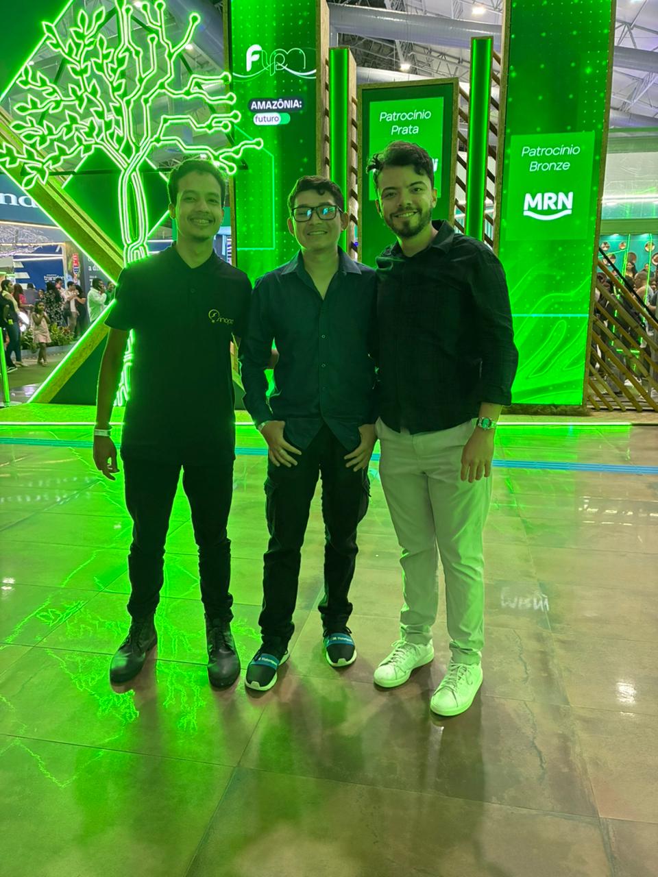 Emerson Filho, Leonardo Soares e Victor Anthony — fundadores da Sinope em evento de empresas em Belém